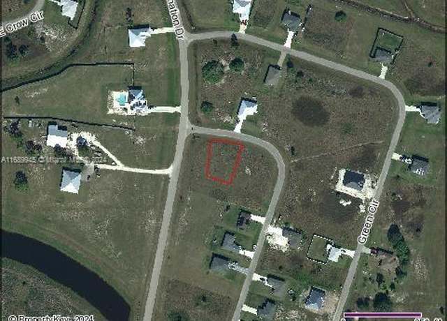 Property at 9059 Green Cir, La Belle, FL 33935