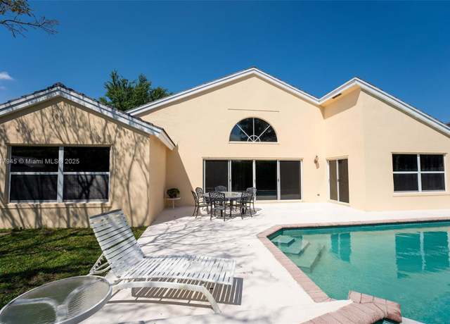 Property at 13080 NW 8th Ct, Sunrise, FL 33325, 4 beds, 2.5 baths