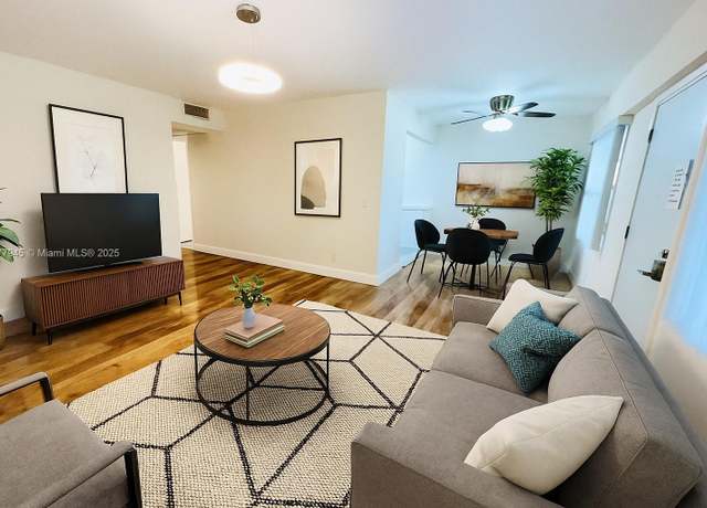 Property at 13250 SW 4th Ct Unit 405G, Pembroke Pines, FL 33027, 2 beds, 1.5 baths