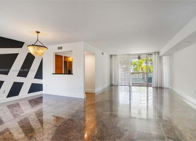 Property at 3769 NE 209th Ter, Aventura, FL 33180, 5 beds, 3 baths