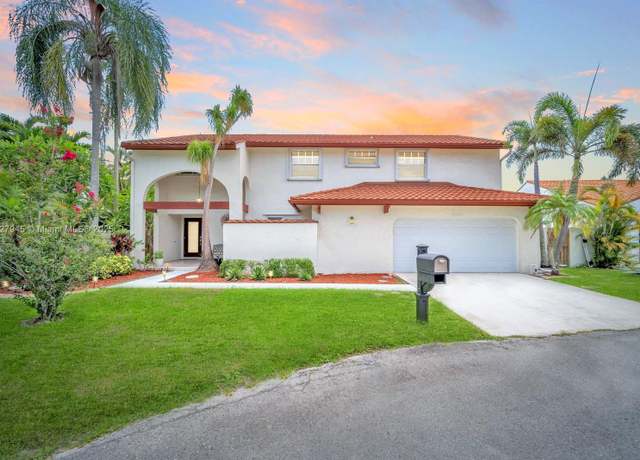 Property at 2880 Albatross Dr, Cooper City, FL 33026, 4 beds, 3 baths