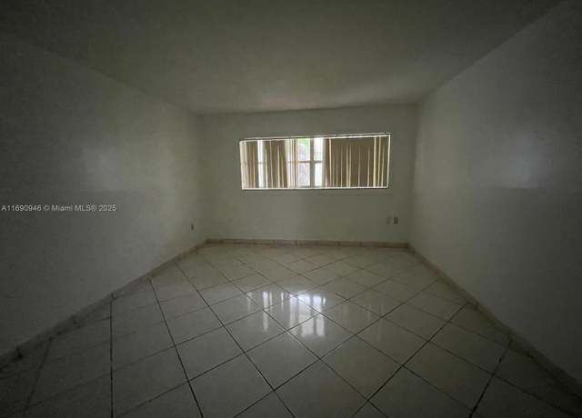 Property at 210 NW 87th Ave Unit L102, Miami, FL 33172, 1 bed, 1.5 baths