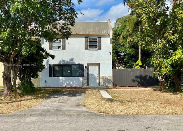 Property at 1209 Silverado Dr, North Lauderdale, FL 33068, 3 beds, 2.5 baths