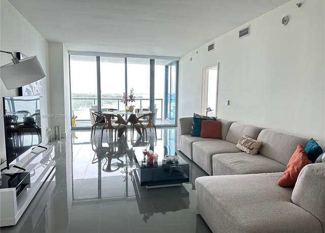 Property at 601 NE 36th St #1009, Miami, FL 33137, 2 beds, 2.5 baths