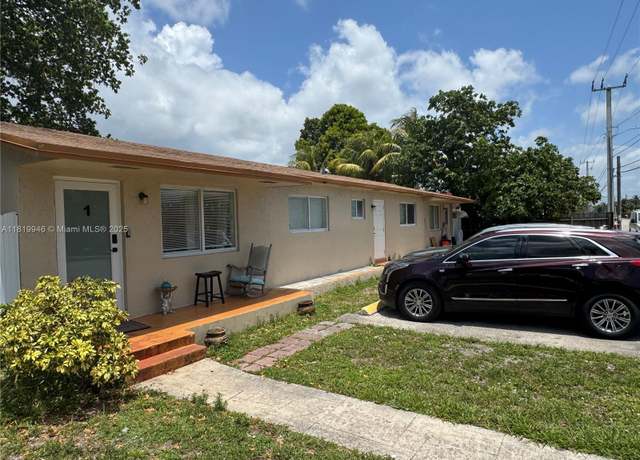 Property at 2510 SW 62nd Ave, Miramar, FL 33023, 4 beds, 3 baths