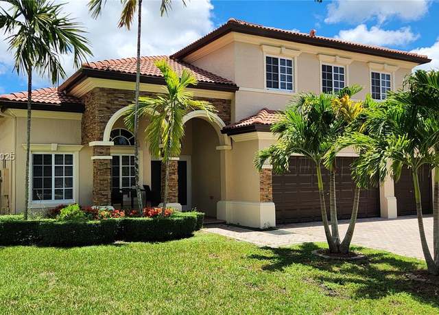 Property at 1035 NE 36th Ave, Homestead, FL 33033, 4 beds, 3 baths