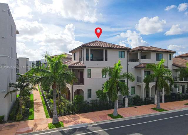 Property at 4260 NW 82nd Ave, Doral, FL 33166, 3 beds, 4 baths