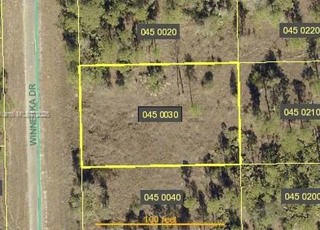 Property at 284 E Lakeridge Blvd, Lehigh Acres, FL 33972