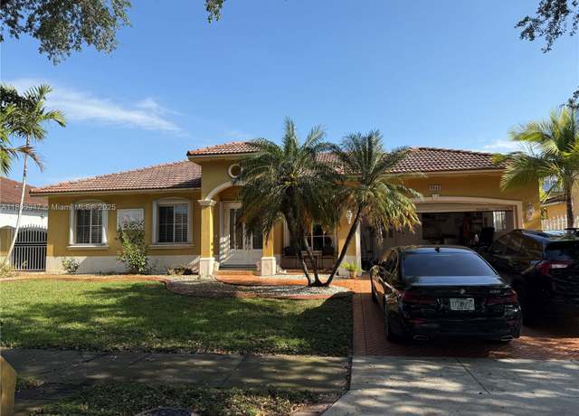 Property at 8943 NW 174th St, Hialeah, FL 33018, 3 beds, 2 baths