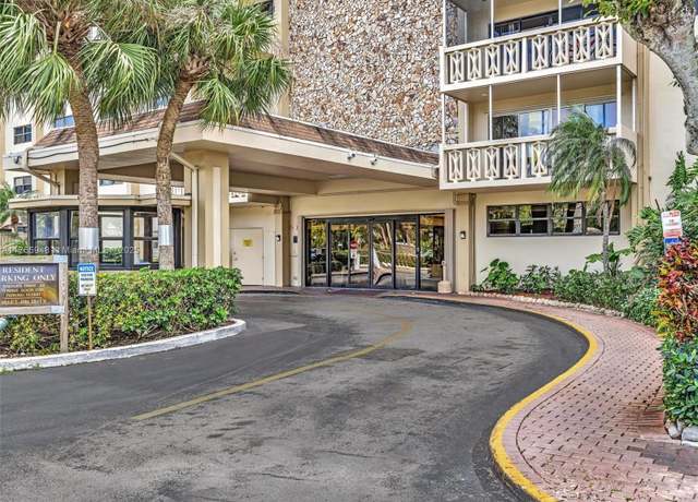 Property at 800 NE 195th St #716, Miami, FL 33179, 2 beds, 2 baths
