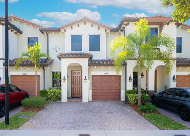 Property at 8877 NW 103rd Ave, Doral, FL 33178, 3 beds, 2.5 baths