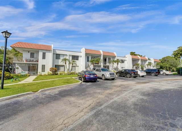 Property at 304 Racquet Club Rd #105, Weston, FL 33326, 2 beds, 2 baths