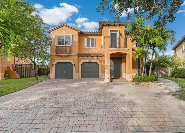Property at 15451 SW 30th St, Miami, FL 33185, 5 beds, 4 baths