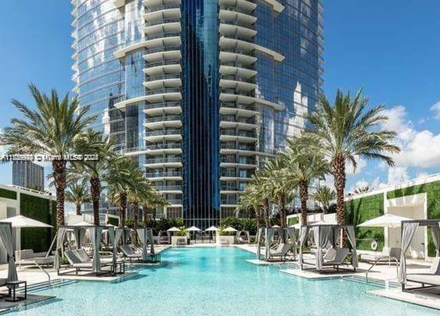 Property at 851 NE 1st Ave #3303, Miami, FL 33132, 2 beds, 3 baths