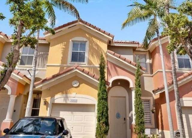 Property at 16609 SW 79th Ter #16609, Miami, FL 33193, 4 beds, 2.5 baths