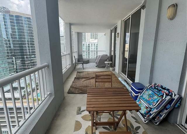 Property at 170 SE 14th St #2407, Miami, FL 33131, 1 bed, 1 bath