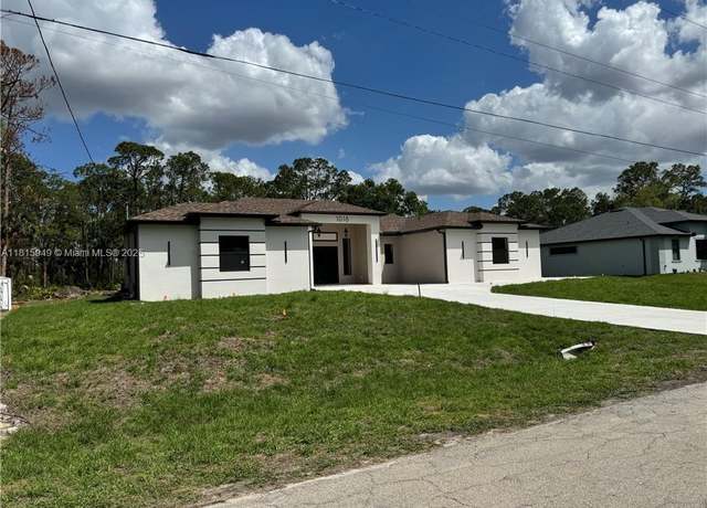 Property at 1016 Magnolia Ave, Lehigh Acres, FL 33974, 4 beds, 5 baths