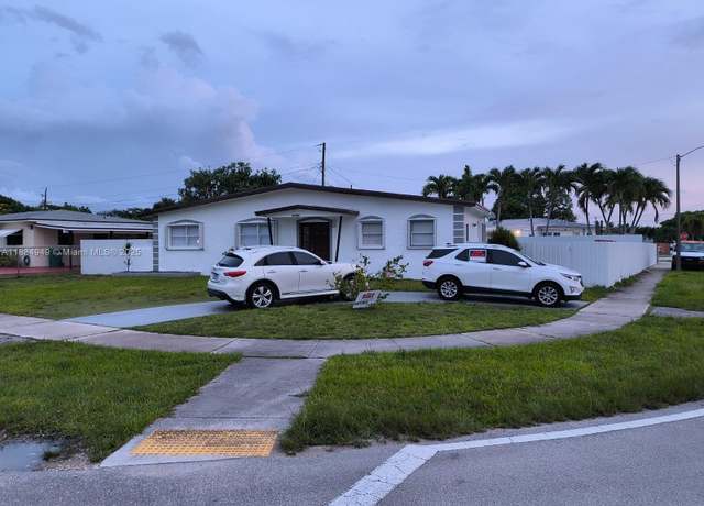 Property at 12140 SW 187th St, Miami, FL 33177, 3 beds, 2 baths