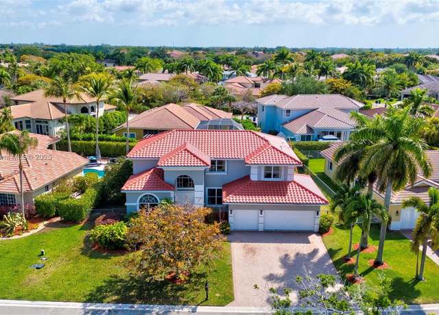 Property at 467 NW 120th Dr, Coral Springs, FL 33071, 5 beds, 3.5 baths