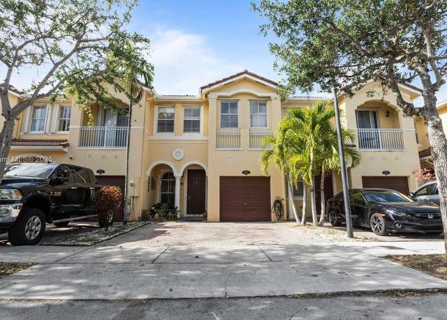 Property at 15037 SW 9th Ter, Miami, FL 33194, 4 beds, 2.5 baths