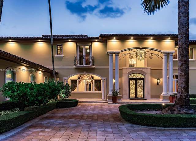 Property at 10851 SW 63rd Ave, Pinecrest, FL 33156, 6 beds, 7.5 baths