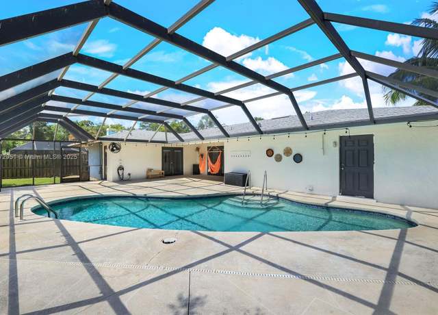 Property at 79 Constitution Dr, Naples, FL 34112, 3 beds, 2 baths