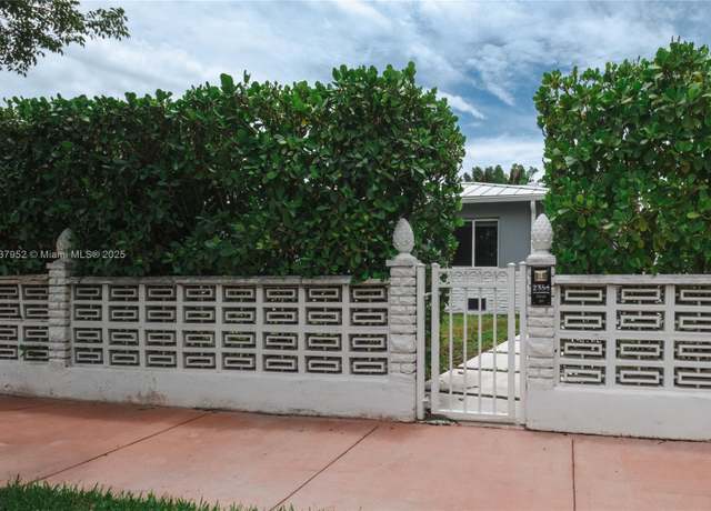 Property at 2354 Alton Rd, Miami Beach, FL 33140, 3 beds, 2 baths