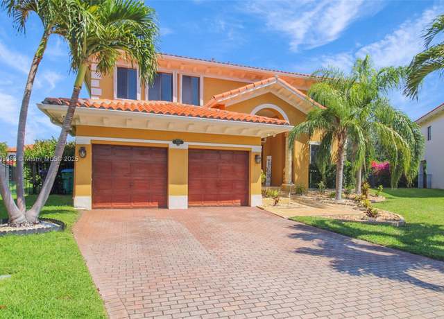 Property at 7753 SW 193rd St, Cutler Bay, FL 33157, 5 beds, 4 baths