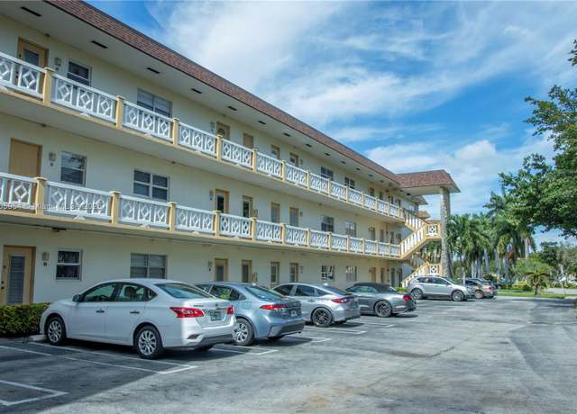 Property at 5141 W Oakland Park Blvd #210, Lauderdale Lakes, FL 33313, 2 beds, 2 baths