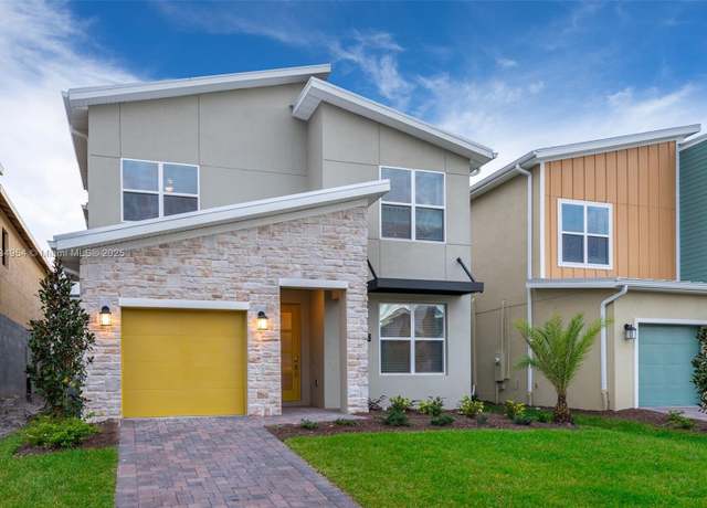 Property at 4352 Quote St, Kissimmee, FL 34746, 5 beds, 5 baths
