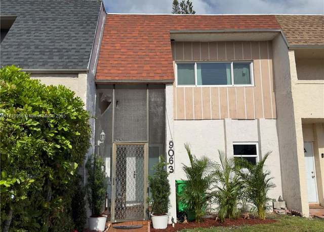 Property at 9063 NW 35 Pl, Sunrise, FL 33351, 2 beds, 2 baths