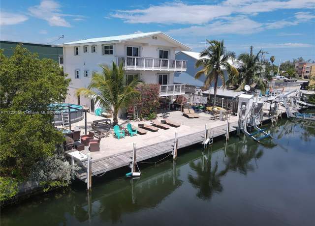 Property at 442 48th Street Ocean, Marathon, FL 33050, 6 beds, 4 baths