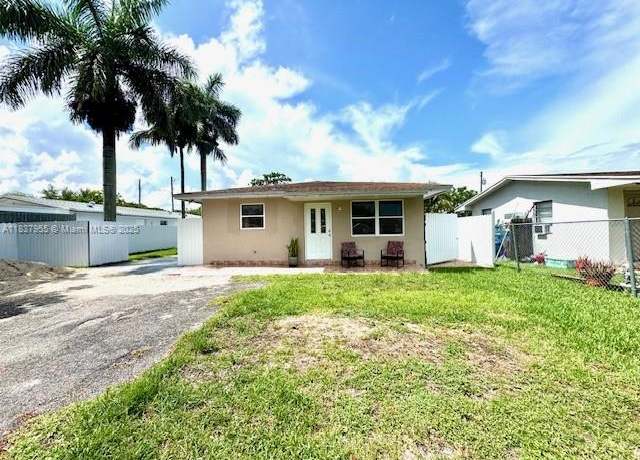 Property at 827 SW 3rd St, Florida City, FL 33034, 3 beds, 2 baths