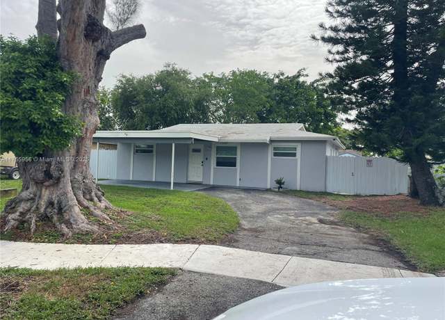 Property at 4161 SW 56th Ave, Davie, FL 33314, 3 beds, 2 baths