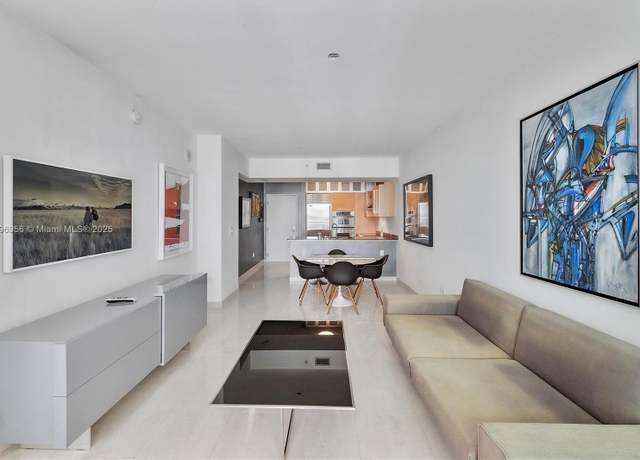 Property at 218 SE 14th St #1804, Miami, FL 33131, 1 bed, 1 bath