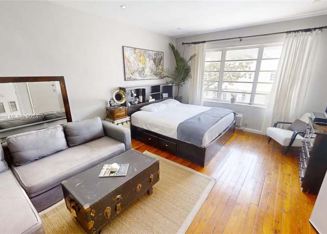 Property at 730 12th St #11, Miami Beach, FL 33139, 1 bath