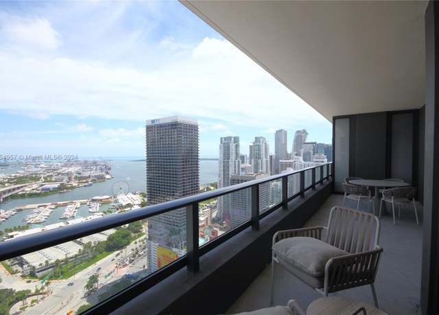 Property at 601 NE 1 Ave #4015, Miami, FL 33132, 3 beds, 3 baths
