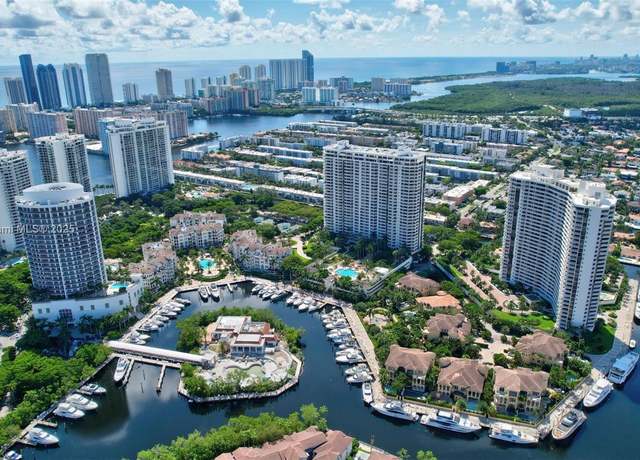 Property at 3700 Island Blvd Unit C202, Aventura, FL 33160, 2 beds, 2 baths