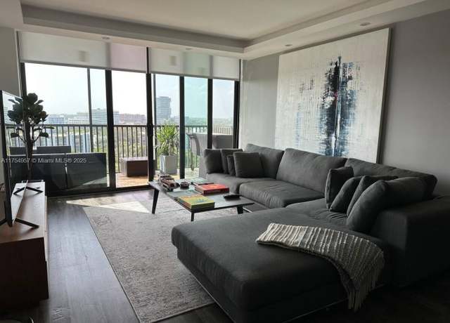 Property at 20301 W Country Club Dr #1530, Aventura, FL 33180, 2 beds, 2 baths