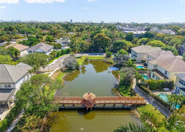 Property at 1307 SW 23rd Ct, Fort Lauderdale, FL 33315, 4 beds, 3 baths