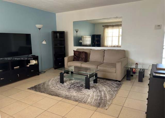 Property at 1355 NE 167th St #307, Miami, FL 33162, 1 bed, 1 bath
