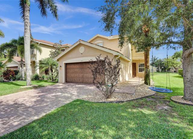 Property at 7643 Corkwood Ave, Boynton Beach, FL 33437, 4 beds, 3 baths