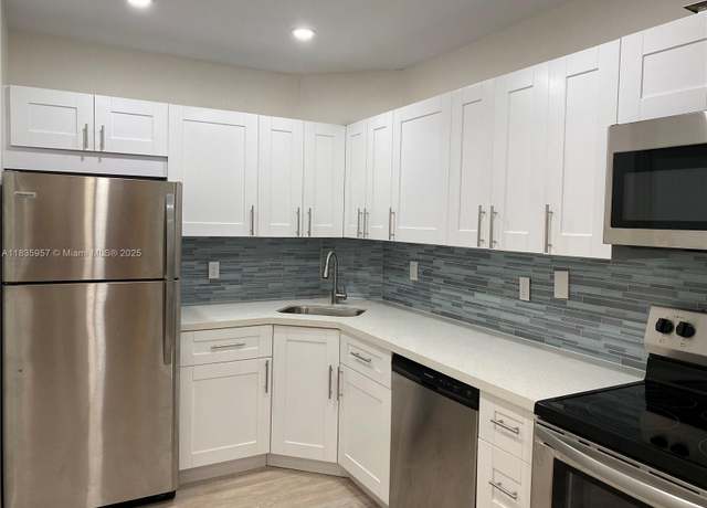 Property at 3119 Oakland Shores Dr Unit C107, Oakland Park, FL 33309, 1 bed, 1 bath