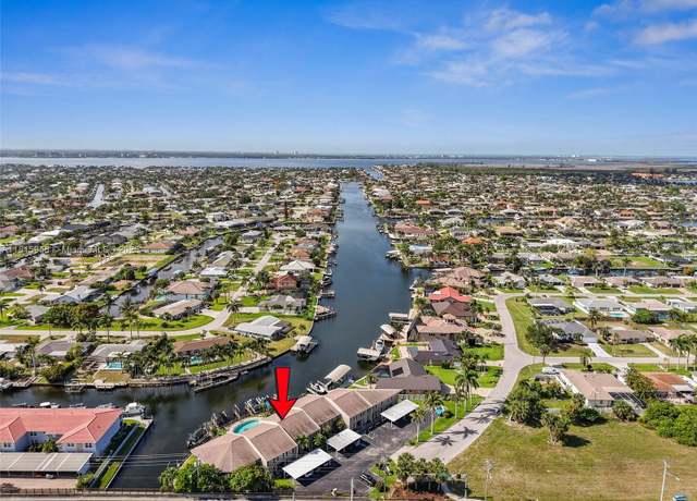 Property at 4803 SW Santa Barbara Ct #5, Cape Coral, FL 33914, 2 beds, 2.5 baths