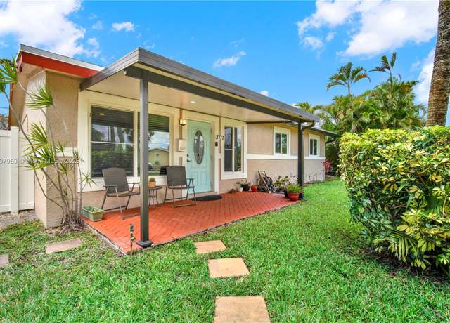 Property at 3717 SW 16th Ct, Fort Lauderdale, FL 33312, 3 beds, 2 baths