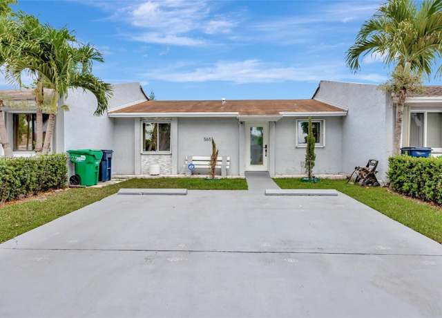 Property at 5651 SW 139th Pl, Miami, FL 33183, 2 beds, 1 bath