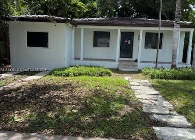 Property at 905 Tangier St, Coral Gables, FL 33134, 3 beds, 2 baths