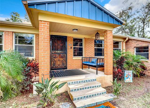 Property at 133 10 St, Daytona Beach, FL 32117, 4 beds, 2 baths