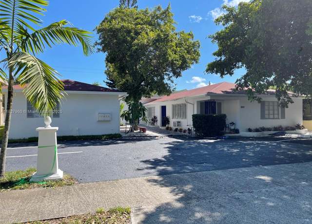 Property at 1842 Madison St, Hollywood, FL 33020, 9 beds, 6 baths