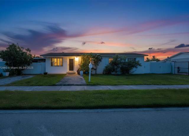 Property at 11520 SW 191st St, Miami, FL 33157, 5 beds, 4 baths